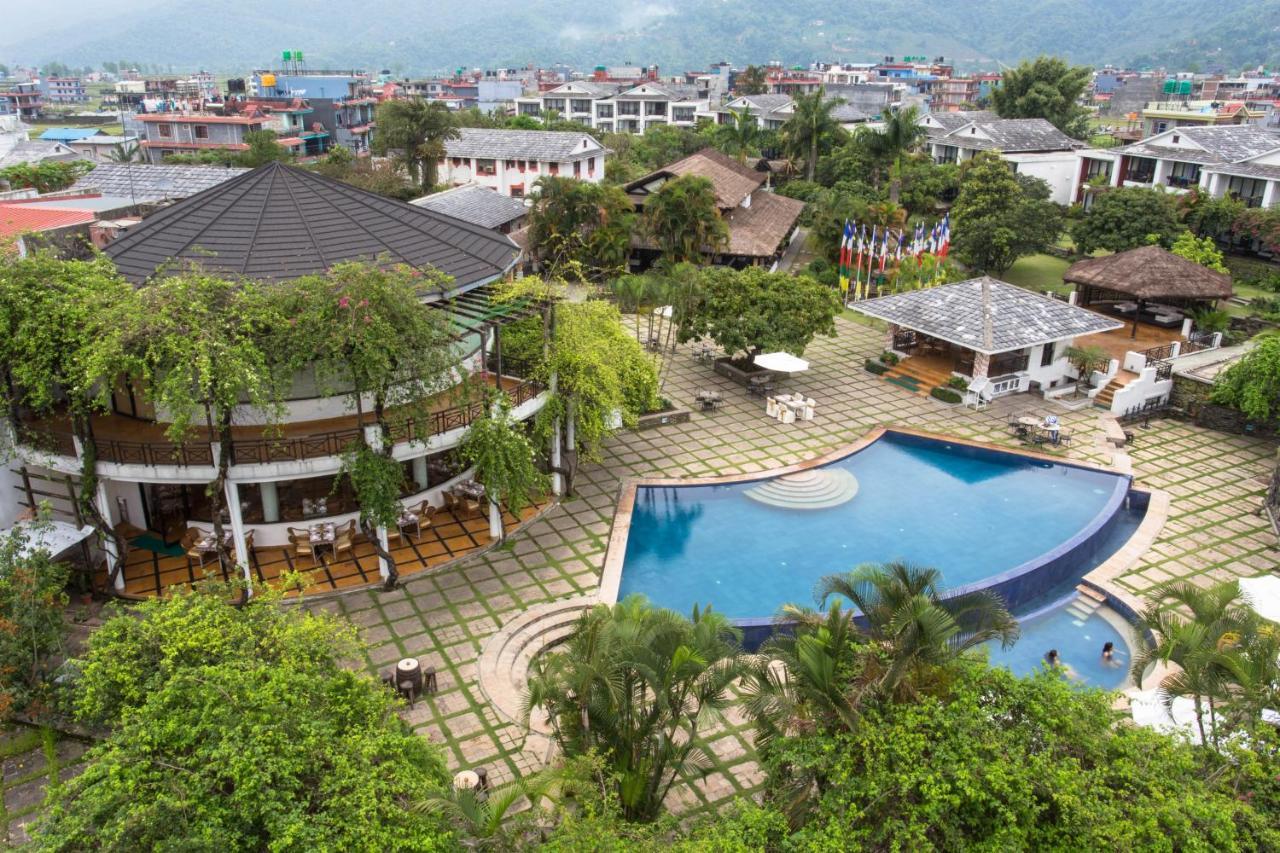 Shangri-La Village Resort, Pokhara Ngoại thất bức ảnh