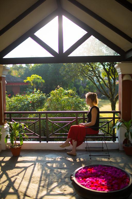 Shangri-La Village Resort, Pokhara Ngoại thất bức ảnh