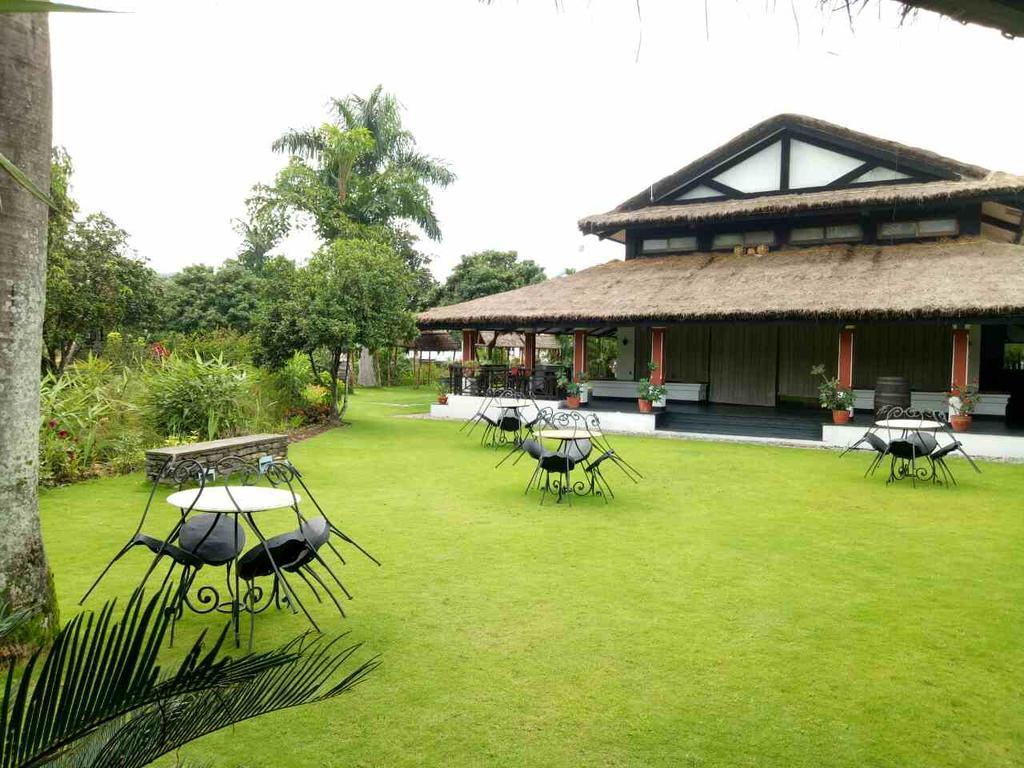Shangri-La Village Resort, Pokhara Ngoại thất bức ảnh