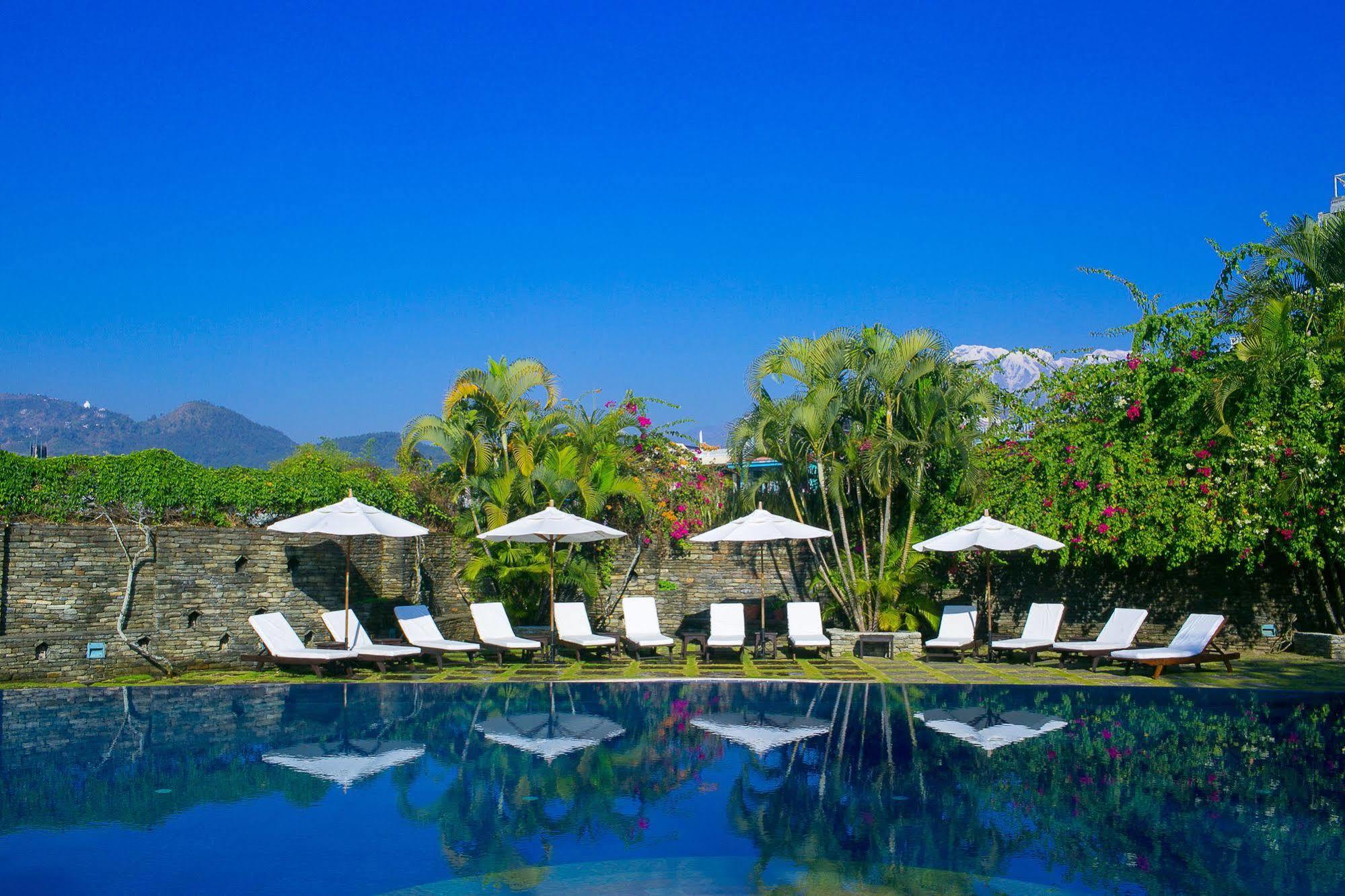 Shangri-La Village Resort, Pokhara Ngoại thất bức ảnh