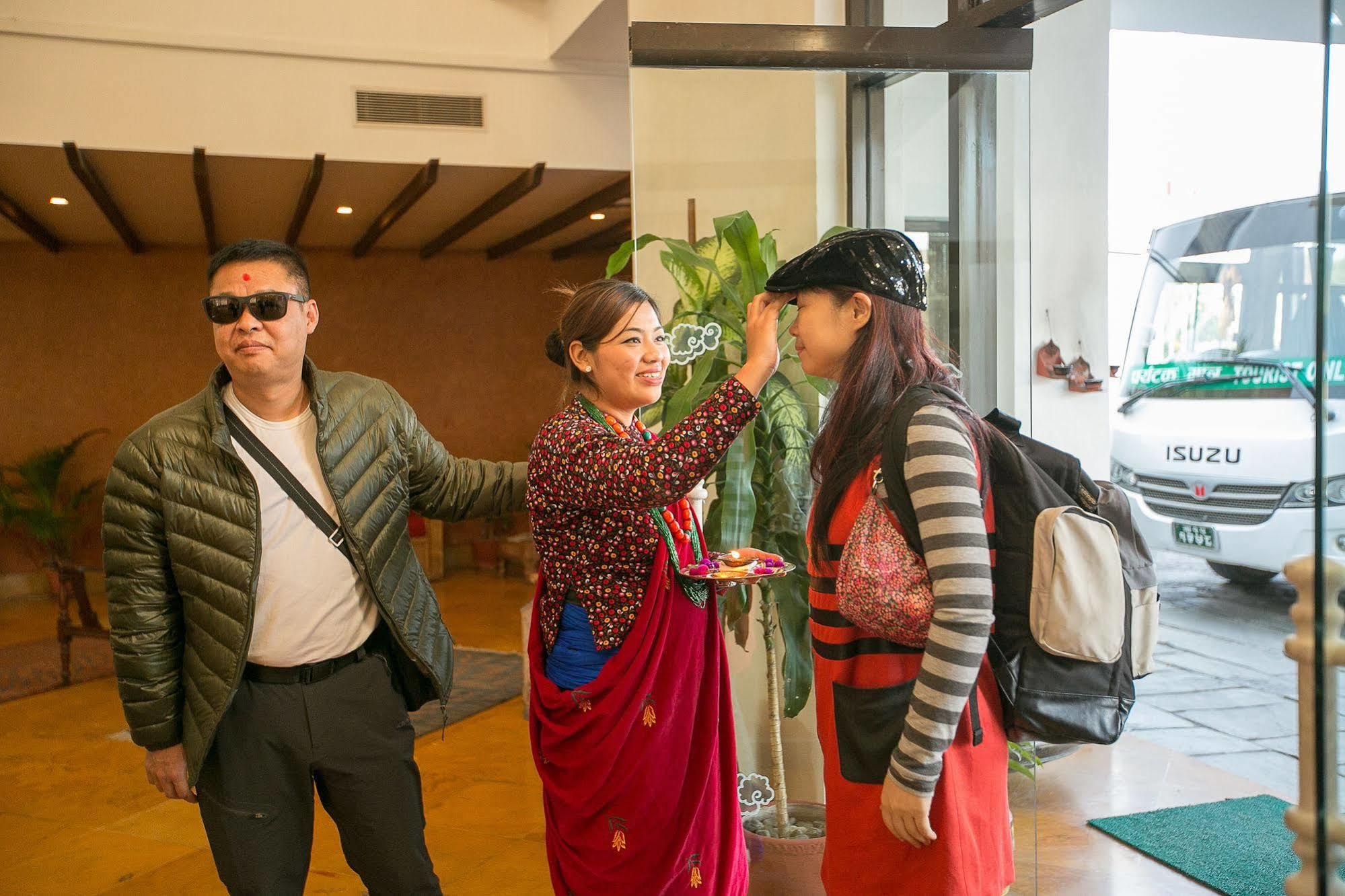 Shangri-La Village Resort, Pokhara Ngoại thất bức ảnh