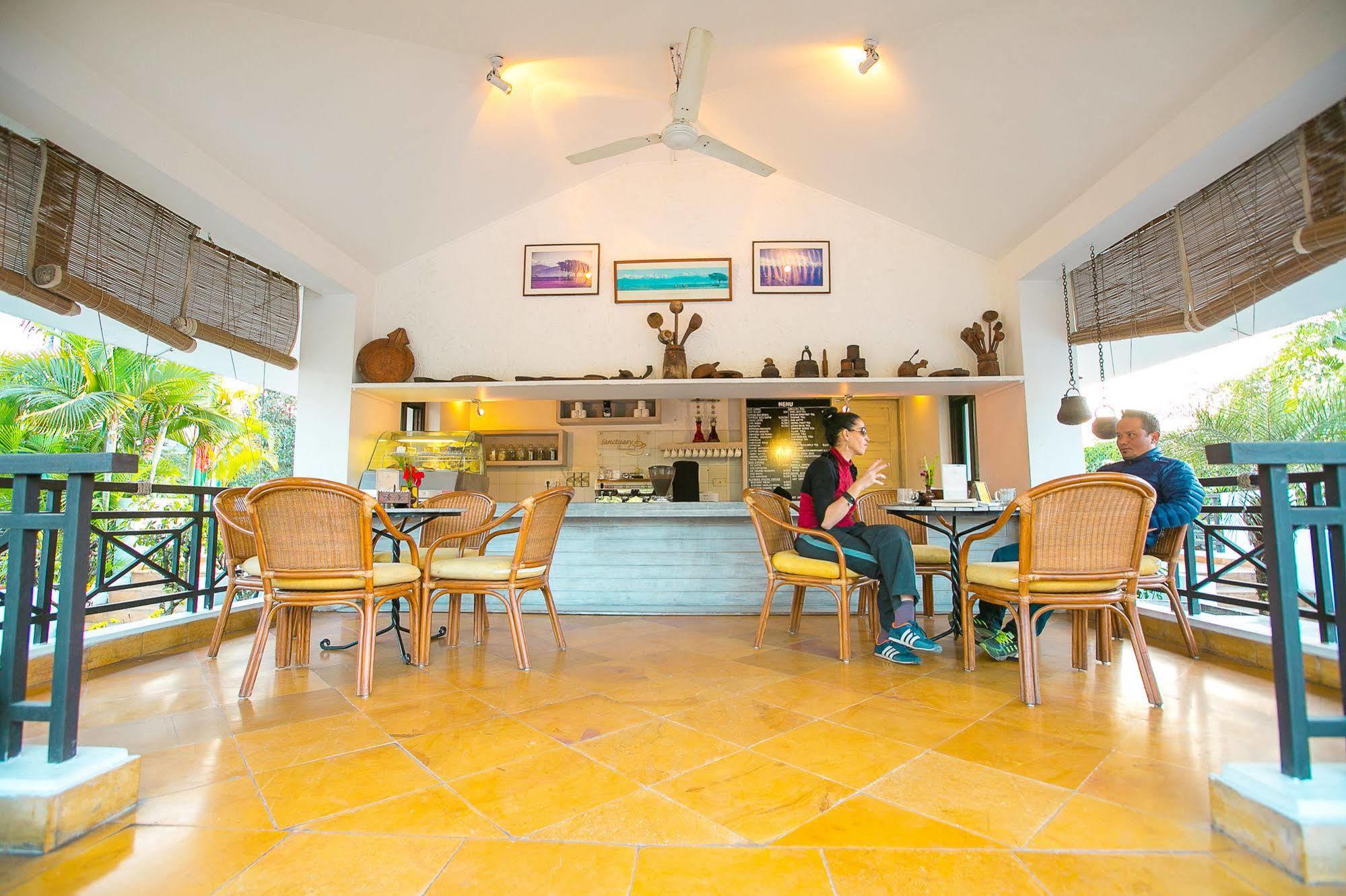 Shangri-La Village Resort, Pokhara Ngoại thất bức ảnh