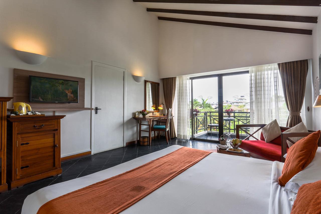 Shangri-La Village Resort, Pokhara Ngoại thất bức ảnh